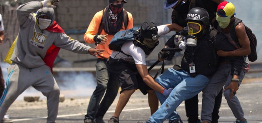 Periodistas atacados en Venezuela
